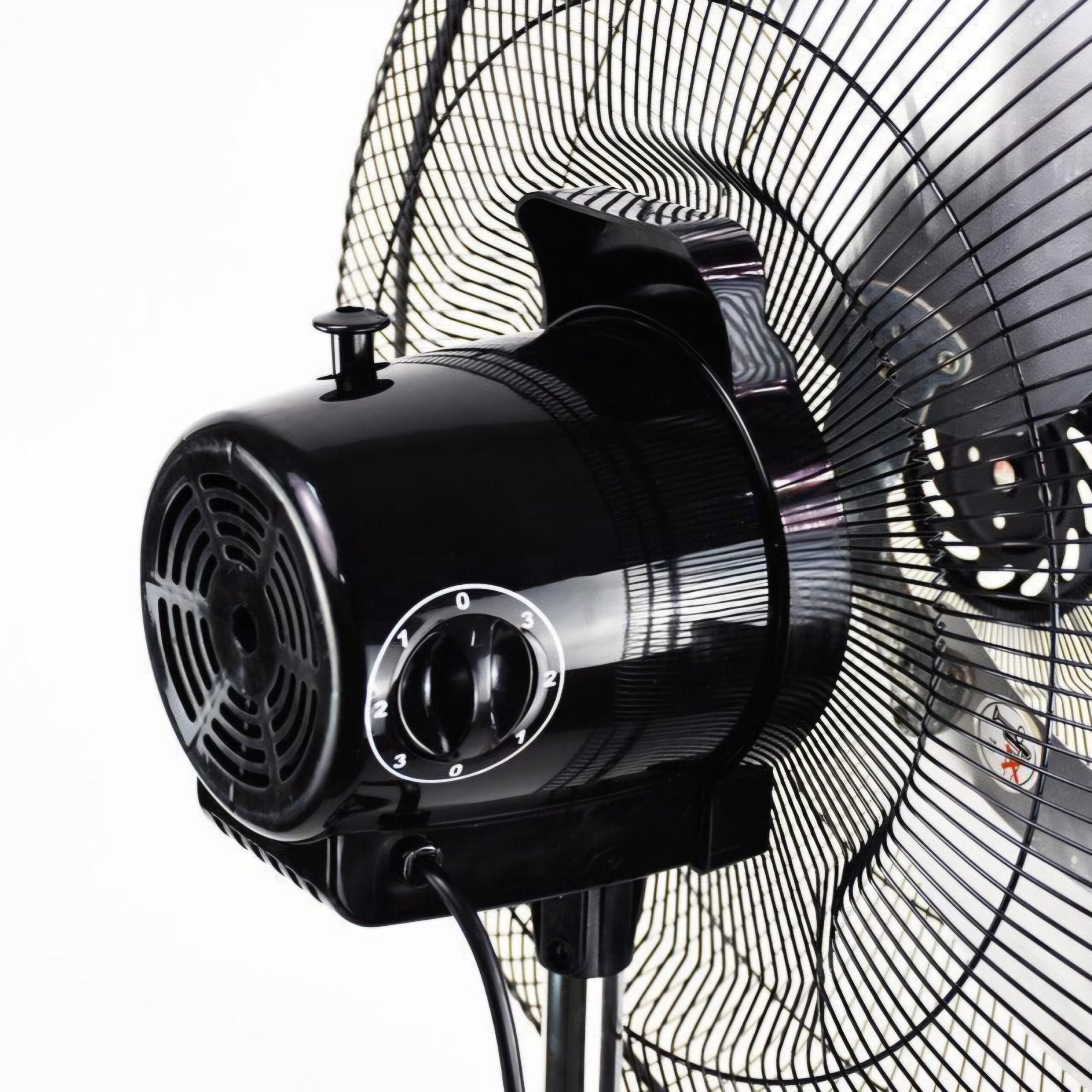 Mytek Ventilador de Pedestal Industrial de 18" - Image 2